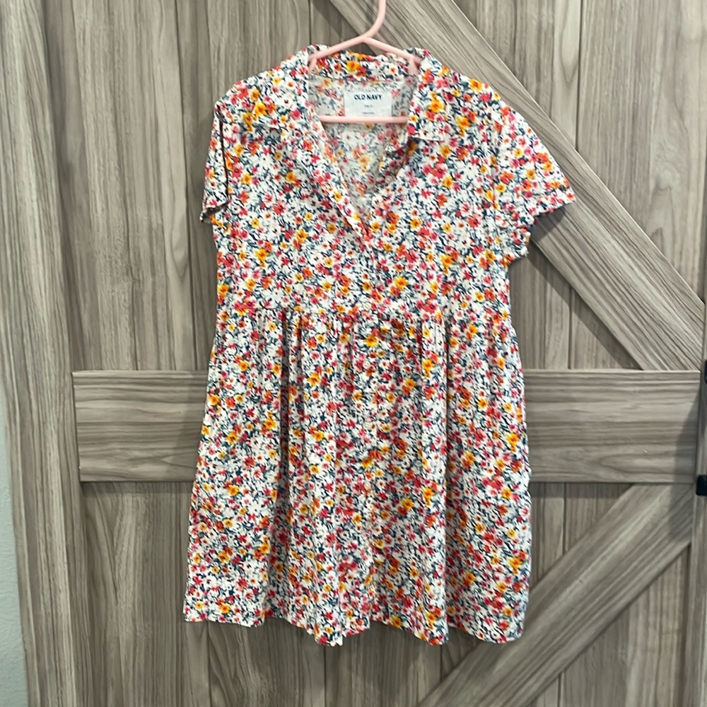 Old Navy Girl’s Button-Down, Shirt-Sleeve Dress, Size S (6-7), worn once!